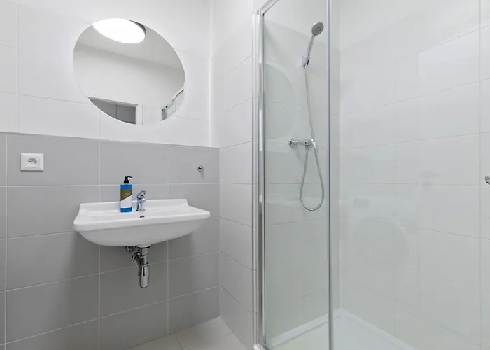 Lam Blue Ac - Balcony Apartman *